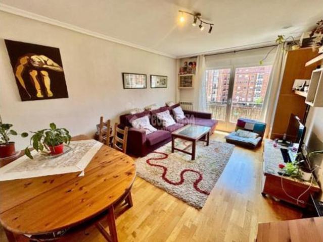 Piso en venta en Ávila, Castilla y León