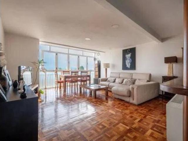 Piso en venta en Ávila, Castilla y León