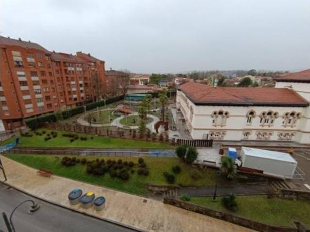 Piso en venta en Avilés, Asturias