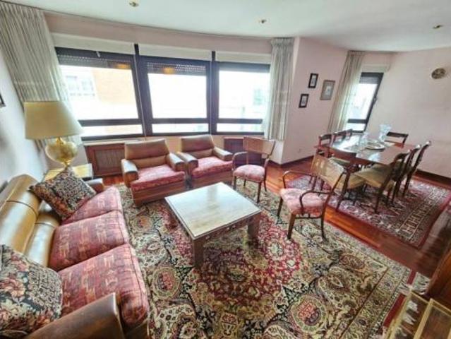 Piso en venta en Avilés, Asturias