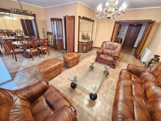 Piso en venta en Avilés, Sabugo