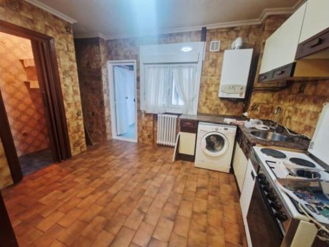 Piso en venta en Avilés, Asturias