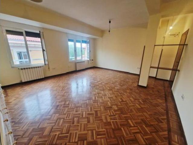 Piso en venta en Avilés, Asturias