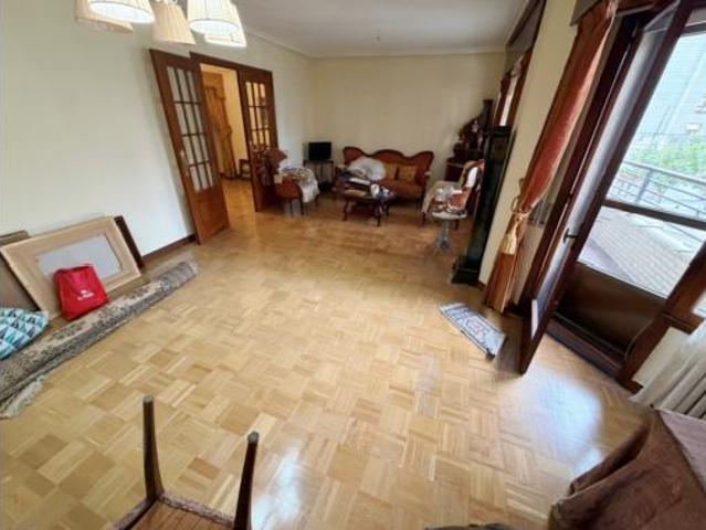 Piso en venta en Avilés, Asturias