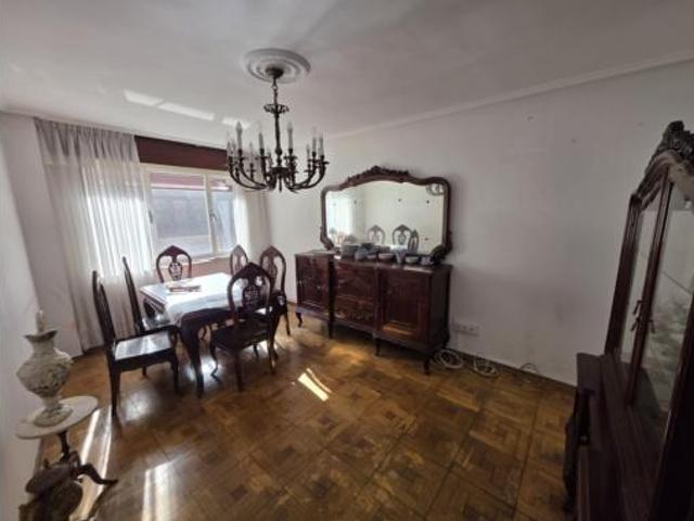 Piso en venta en Avilés, Asturias