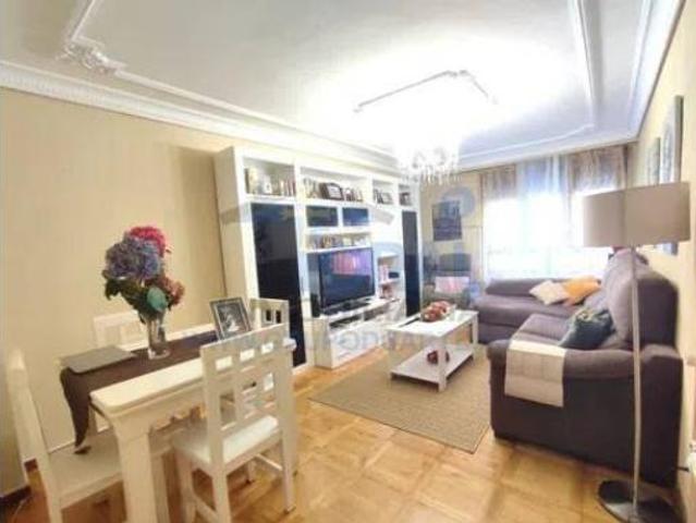Piso en venta en Avilés, Asturias