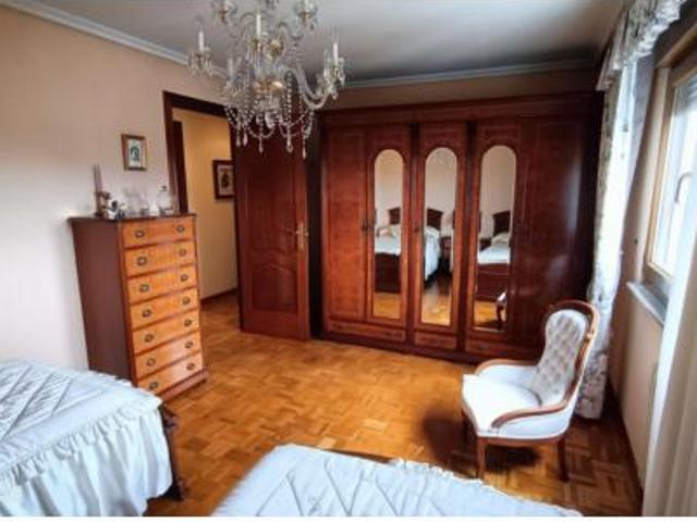 Piso en venta en Avilés, Versalles