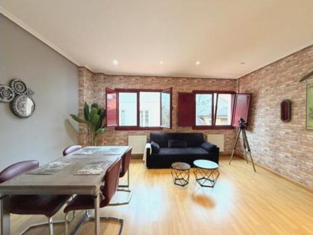 Piso en venta en Avilés, Asturias