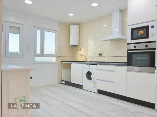 Piso en venta en Avilés, Asturias