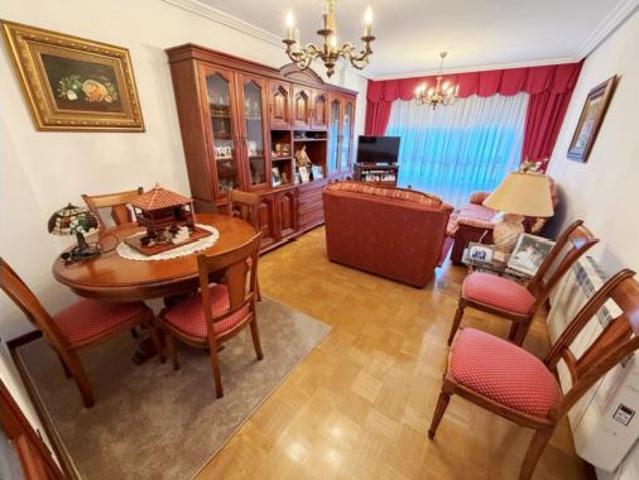 Piso en venta en Avilés, Asturias