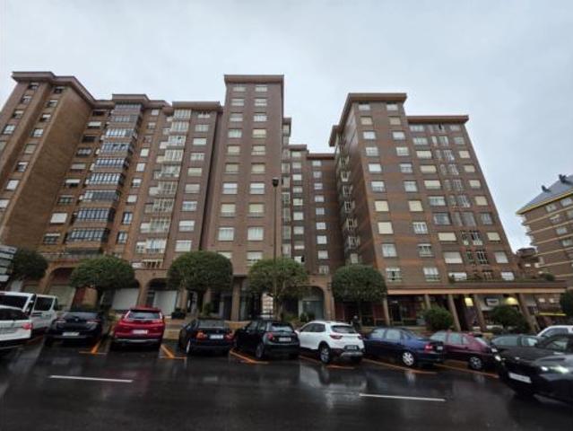 Piso en venta en Avilés, Asturias