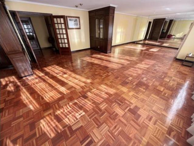 Piso en venta en Avilés, Asturias