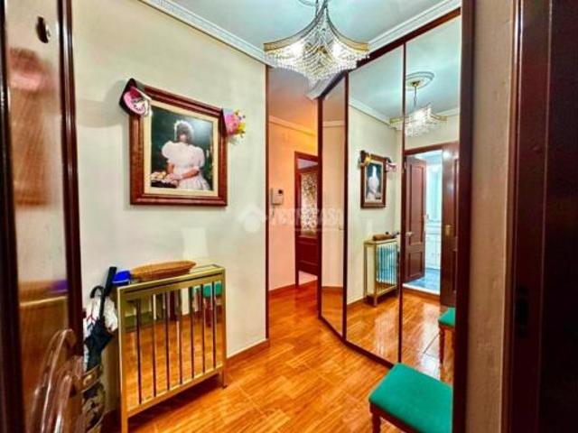 Piso en venta en Avilés, Asturias