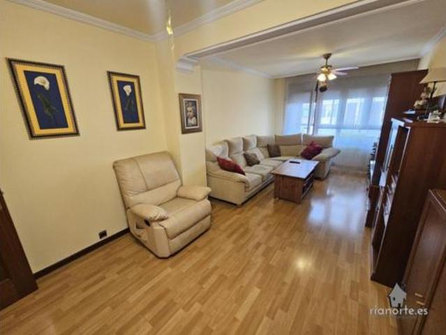 Piso en venta en Avilés, Asturias