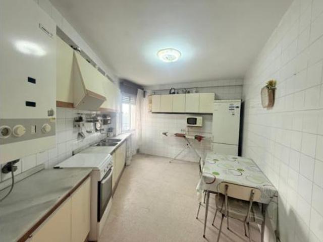 Piso en venta en Avilés, Asturias
