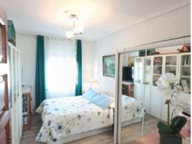 Piso en venta en Avilés, Asturias