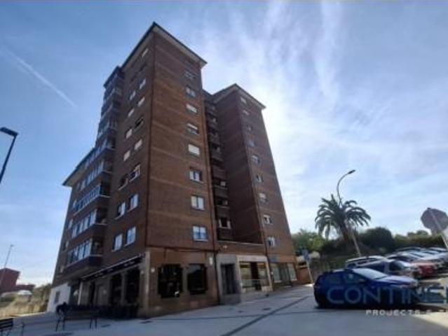 Piso en venta en Avilés, Asturias