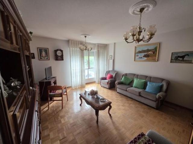 Piso en venta en Avilés, Asturias