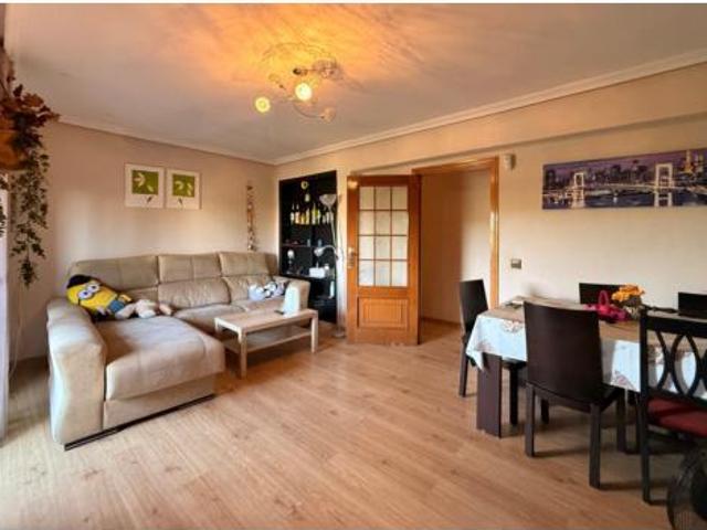 Piso en venta en Azuqueca De Henares, Castilla-La Mancha