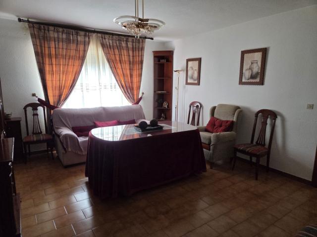 Piso en venta en Azuaga, Extremadura