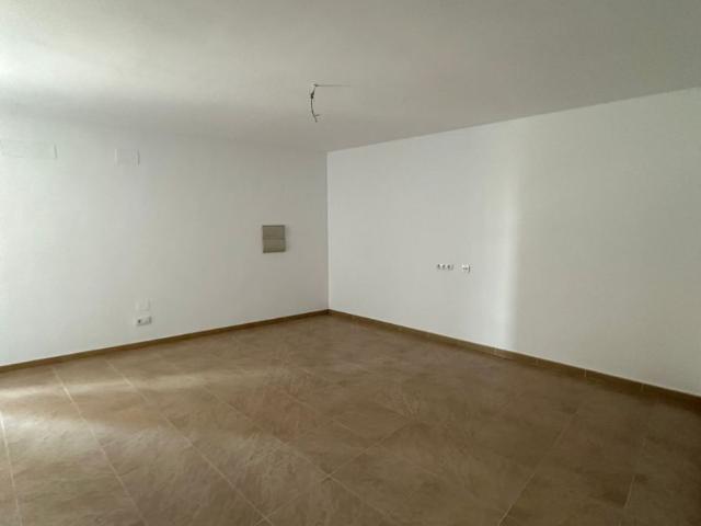 Piso en venta en Granja De Torrehermosa