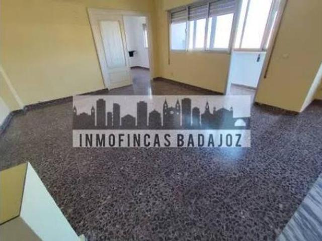 Piso en venta en Casco Antiguo, Tierra de Badajoz