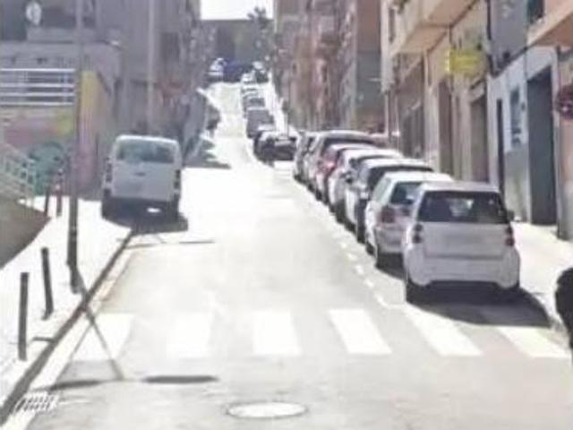 Piso en venta en Fondo, Barcelonès