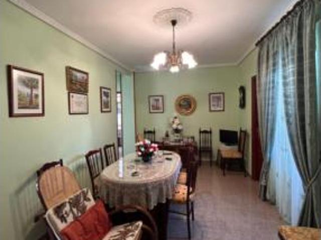 Piso en venta en Baena, Córdoba
