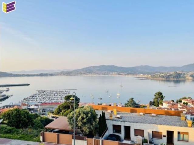 Piso en venta en Baiona, Vigo