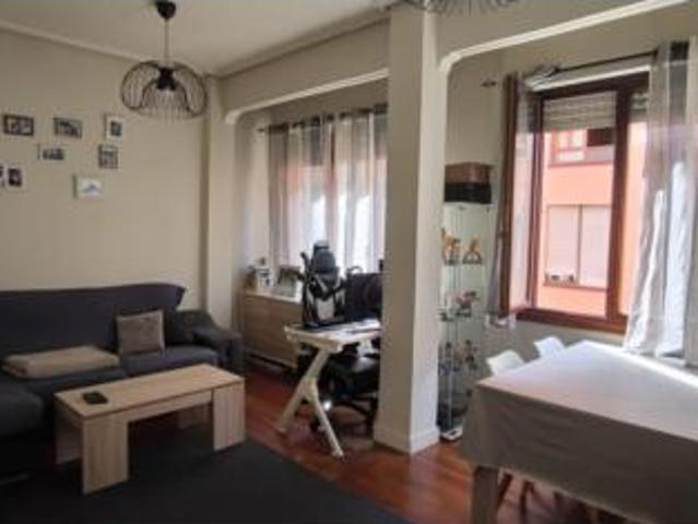 Piso en venta en Barakaldo, Zaballa