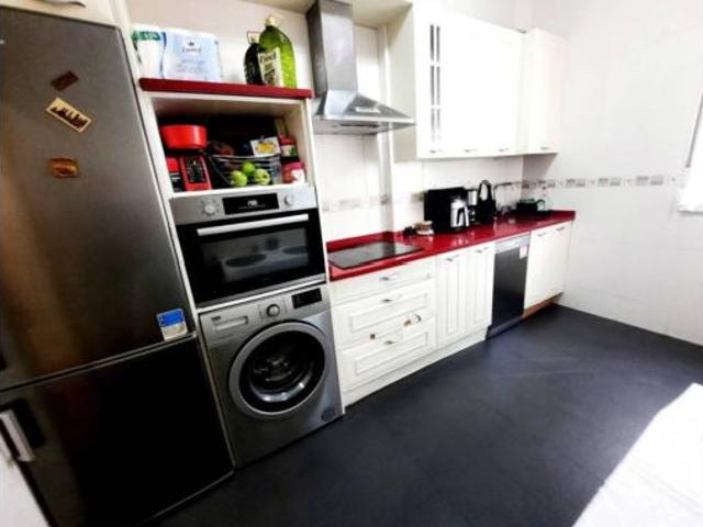 Piso en venta en Barakaldo, Zaballa