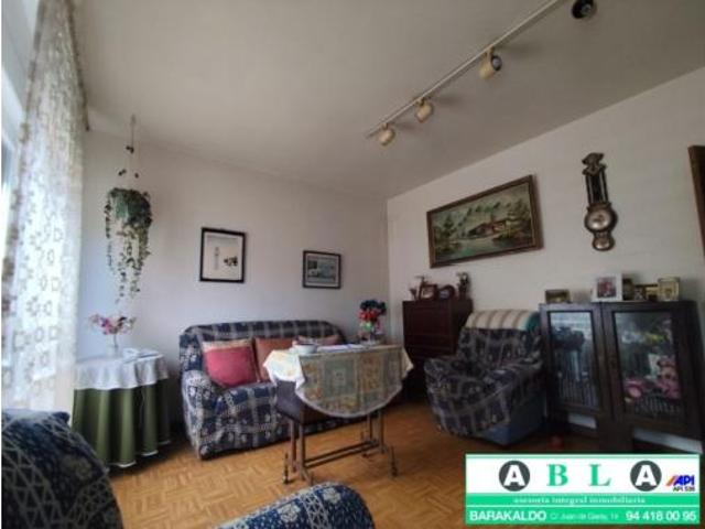 Piso en venta en Barakaldo, Bengolea