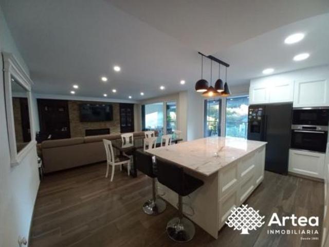 Piso en venta en Barakaldo, La Siebe