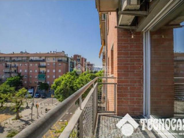 Piso en venta en Sant Andreu, Barcelonès