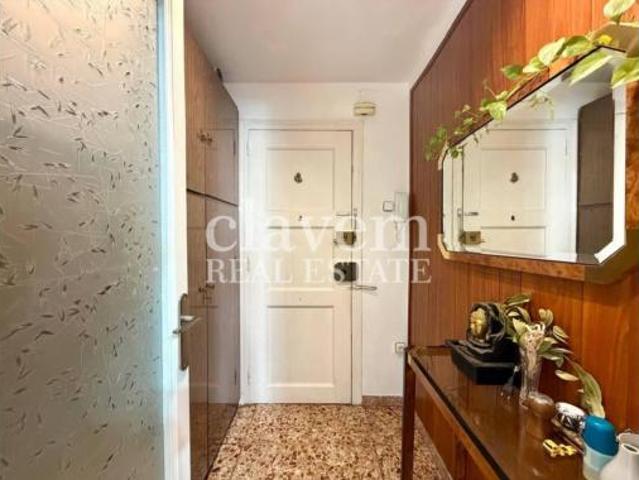 Piso en venta en Nou Barris, Barcelonès