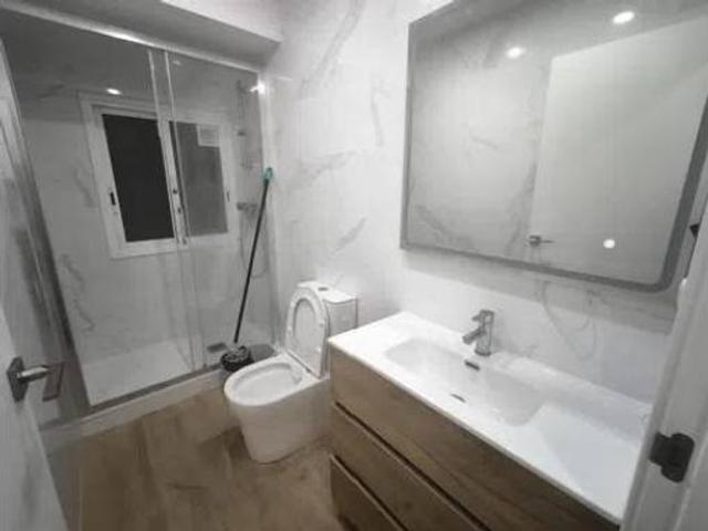 Piso en venta en Nou Barris, Barcelonès