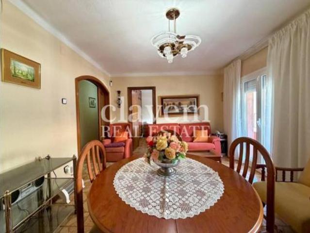 Piso en venta en Nou Barris, Barcelonès