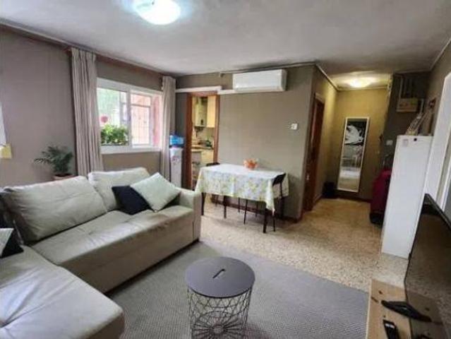 Piso en venta en Nou Barris, Barcelonès