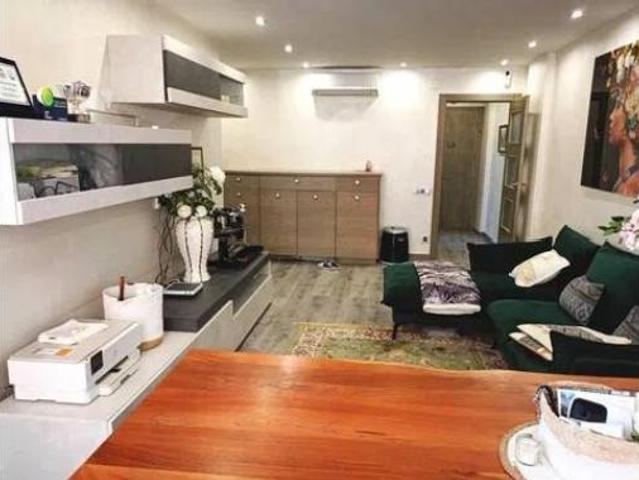 Piso en venta en Horta-Guinardó, Barcelonès
