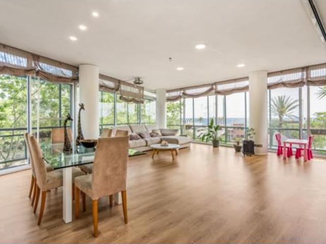 Piso en venta en Sant Martí, Barcelonès