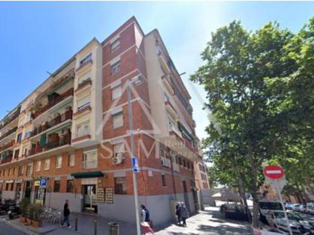 Piso en venta en Nou Barris, Barcelonès