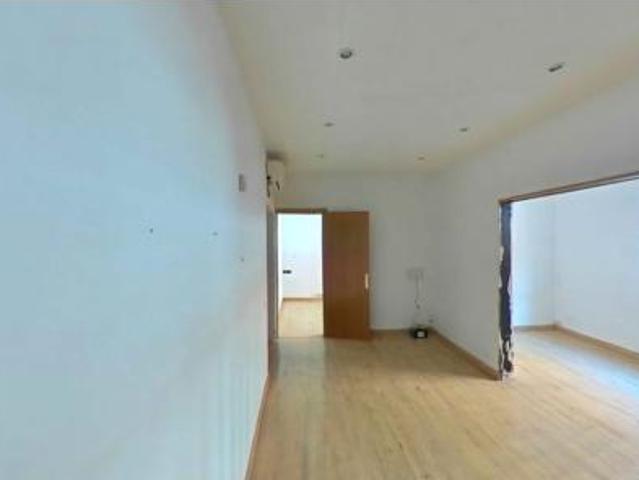 Piso en venta en Nou Barris, Barcelonès