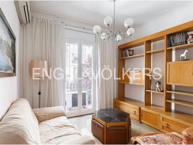 Piso en venta en Sants-Montjuïc, Barcelonès