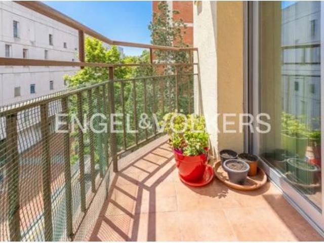 Piso en venta en Nou Barris, Barcelonès