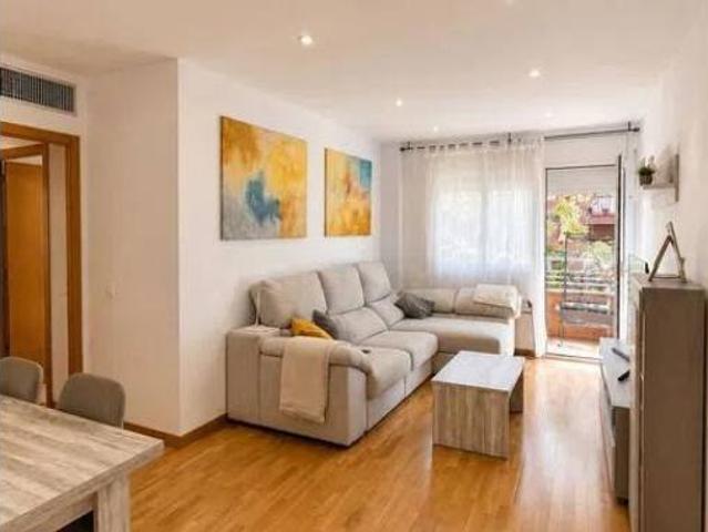 Piso en venta en Nou Barris, Barcelonès