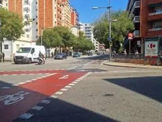 Piso en venta en Nou Barris, Barcelonès