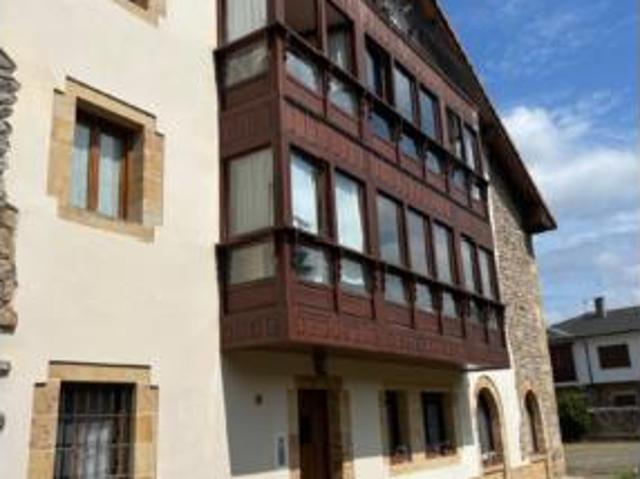 Piso en venta en Bárcena De Pie De Concha, Cantabria