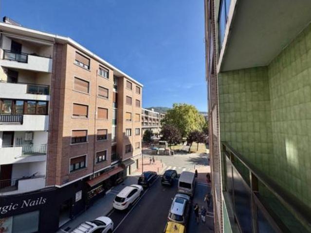 Piso en venta en Ariz, Basauri