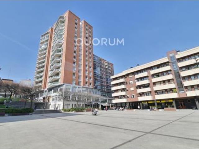 Piso en venta en Basauri, Arizgoiti