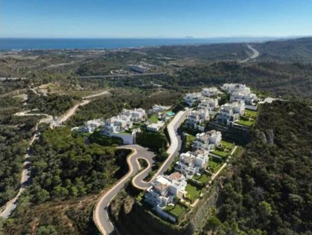 Piso en venta en La Alquería-El Paraíso, Costa del Sol Occidental